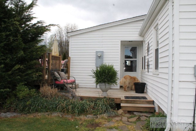 626 Roy Goodman Road Crumpler, NC 28617 - Photo 8 of 19 Gallery Image 8