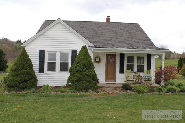 626 Roy Goodman Road Crumpler, NC 28617 - Photo 9 of 19 Gallery Image 9