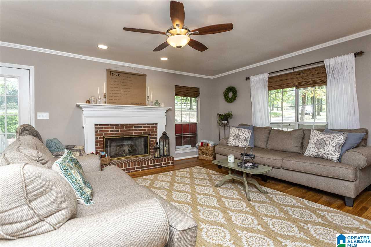 154 Chestnut Drive Alabaster, AL 35007 - Photo 10 of 44