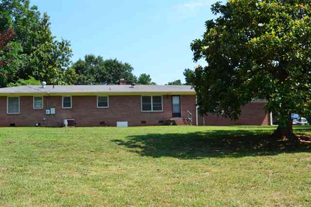 307 Old Seneca Road Six Mile, SC 29682 - Photo 12 of 25 Gallery Image 12