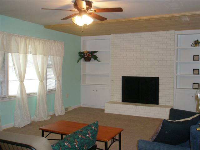 307 Old Seneca Road Six Mile, SC 29682 - Photo 9 of 25 Gallery Image 9