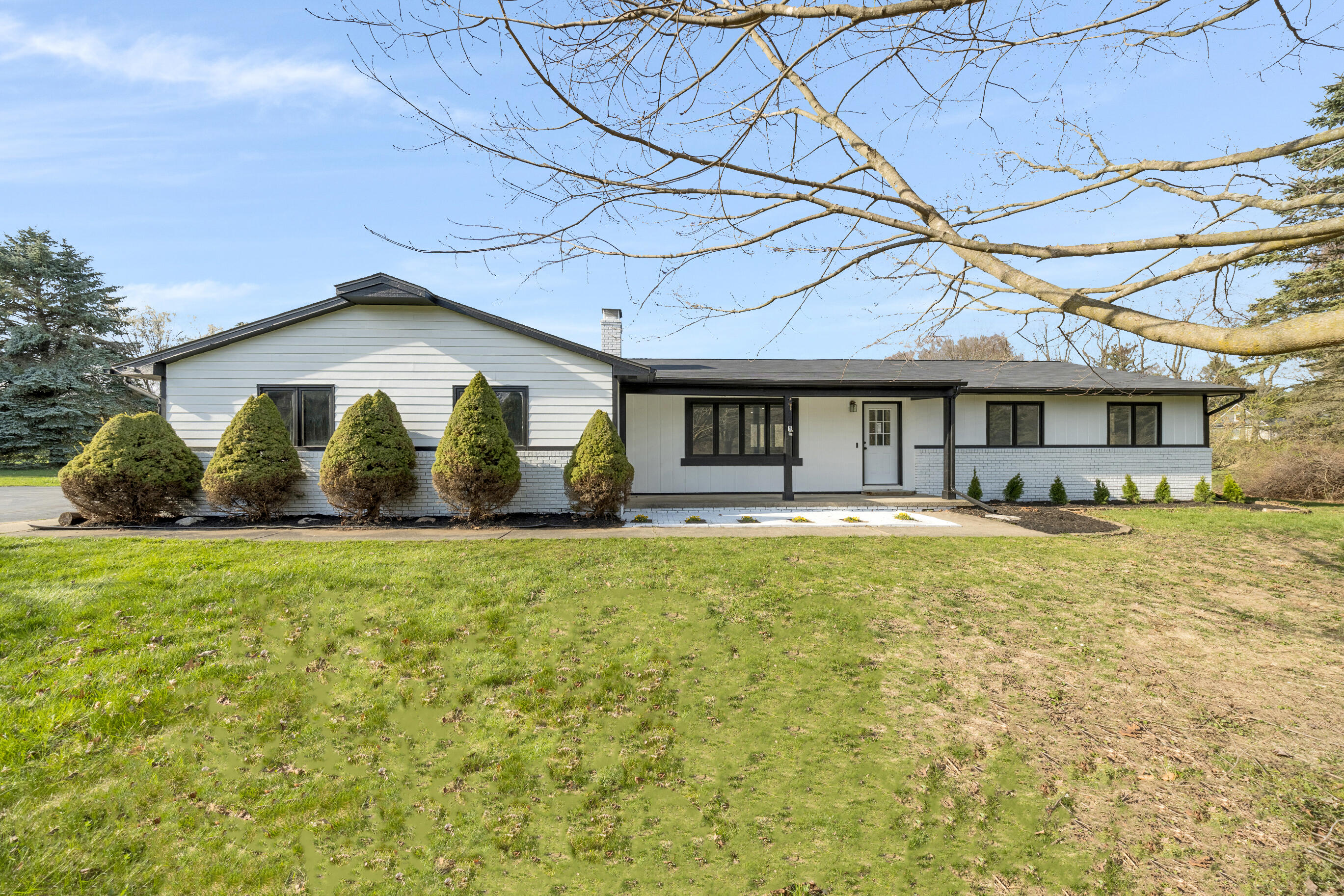 2387 East Commerce Road Milford, MI 48381 - Photo 10 of 52 044 - 2387 E Commerce - OnDemand Pix Pho