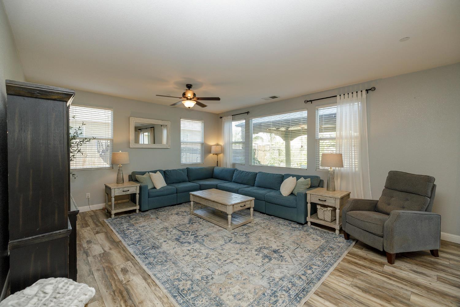 5224 Davina Way Keyes, CA 95328 - Photo 10 of 67