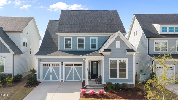 $679,900 | 209 Acorn Xing Road, Holly Springs, NC 27540