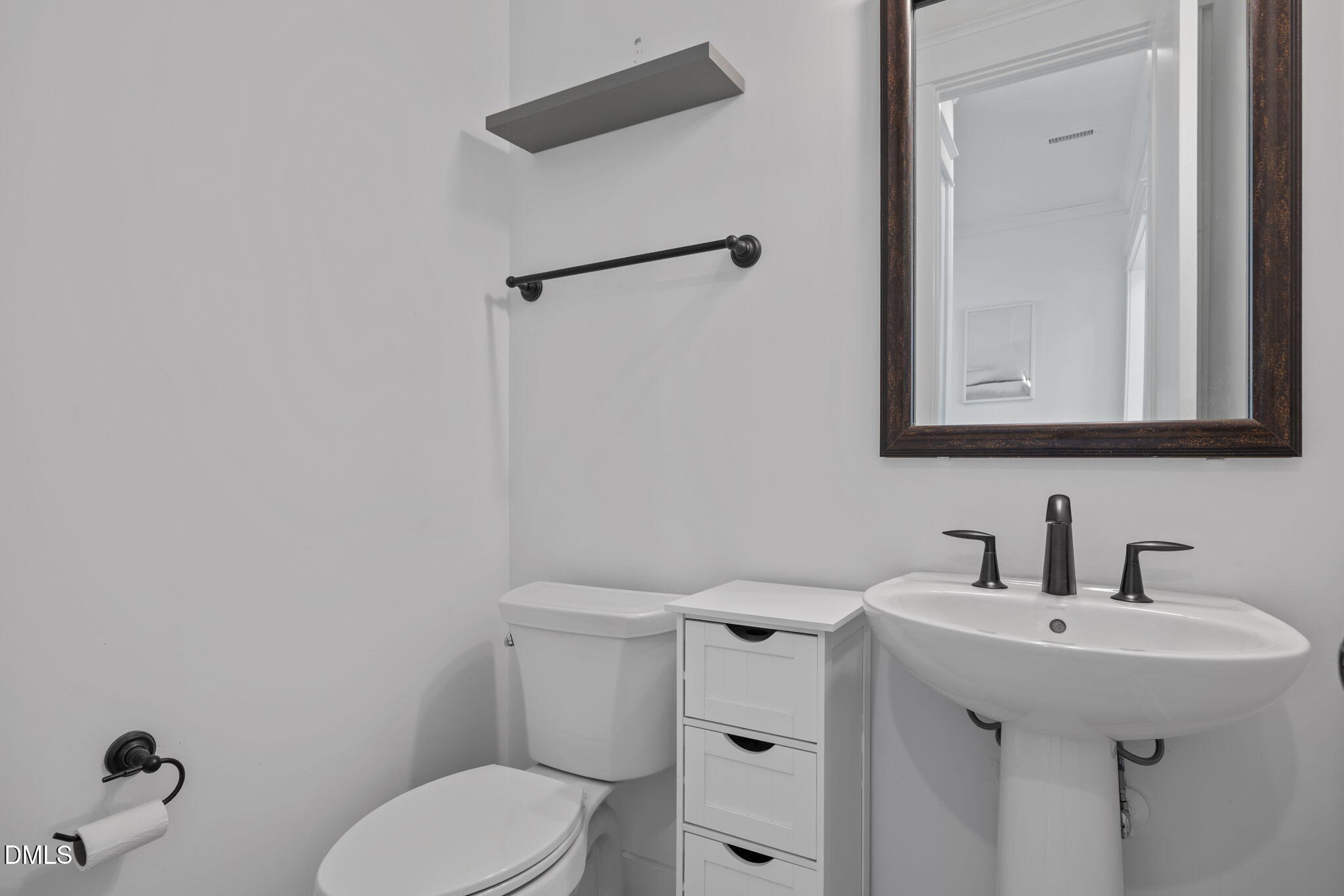 209 Acorn Xing Road Holly Springs, NC 27540 - Photo 23 of 69 42-web-or-mls-IMG_7741