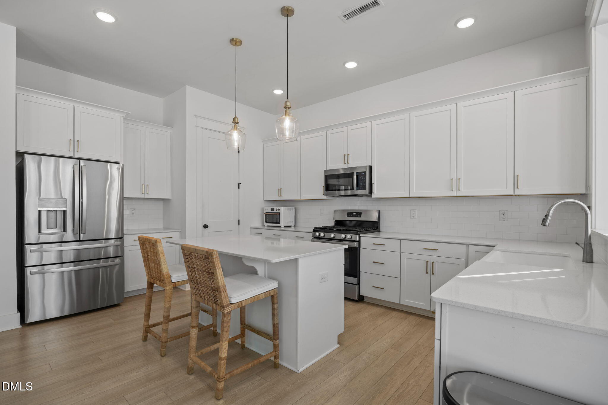 209 Acorn Xing Road Holly Springs, NC 27540 - Photo 5 of 69 51-web-or-mls-IMG_7768