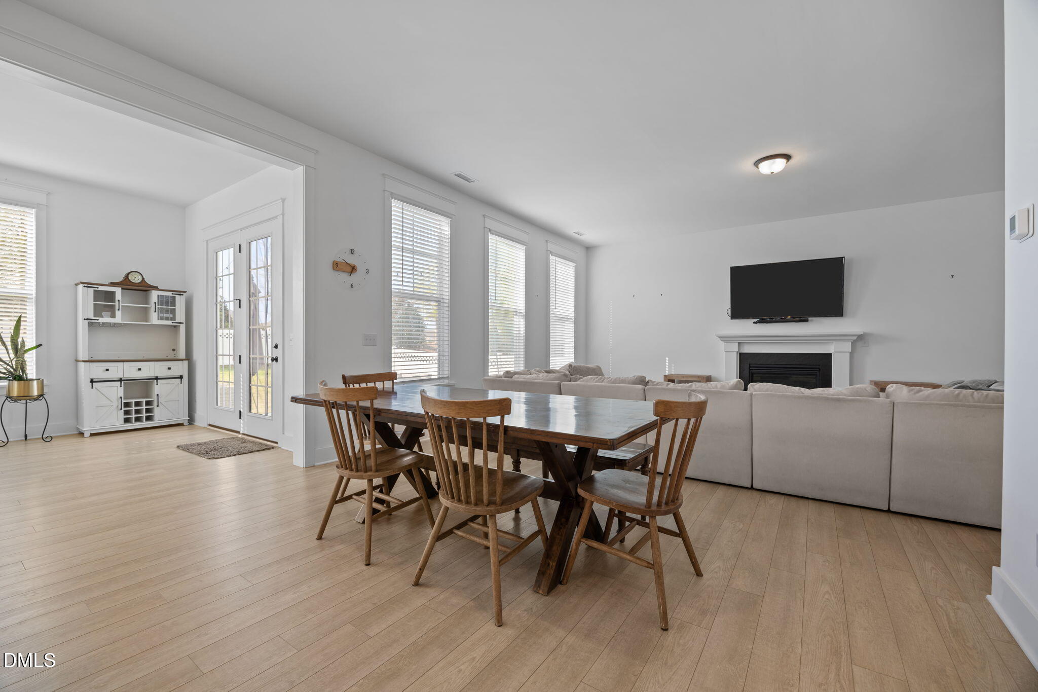 209 Acorn Xing Road Holly Springs, NC 27540 - Photo 7 of 69 48-web-or-mls-IMG_7759