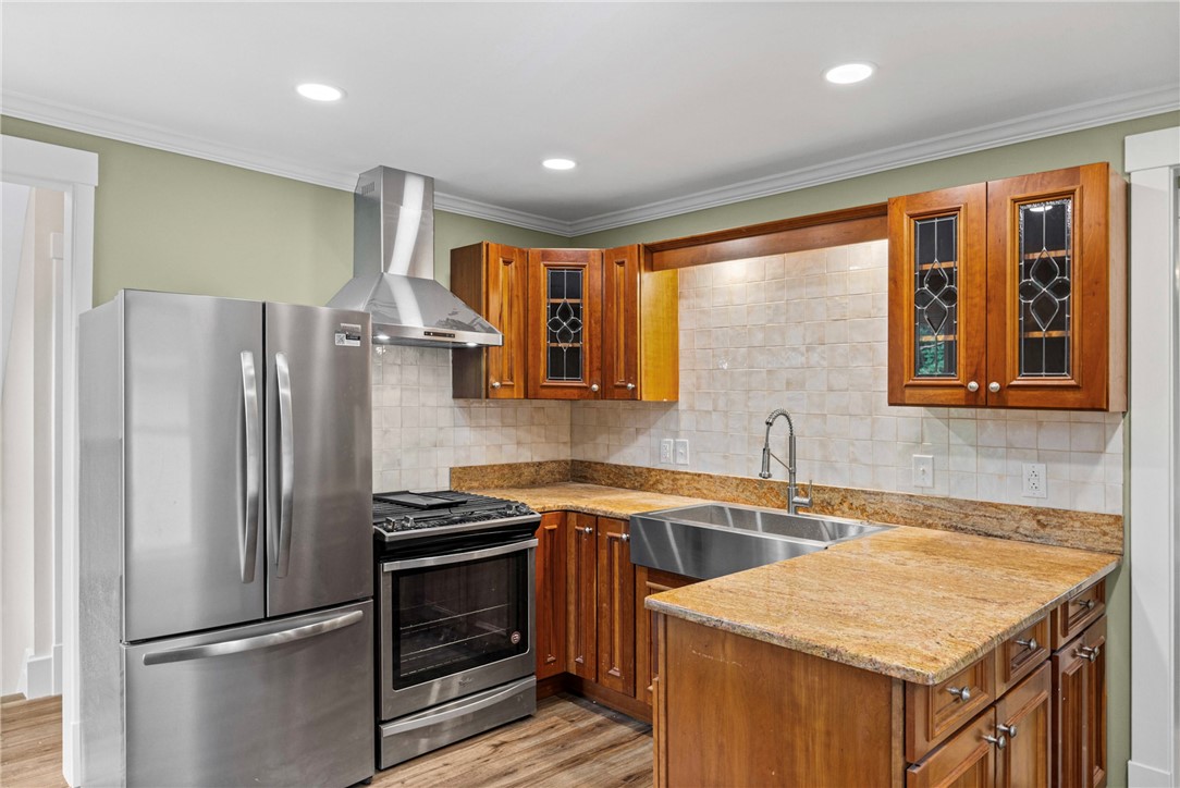 185 Columbia Avenue Rochester, NY 14608 - Photo 16 of 25