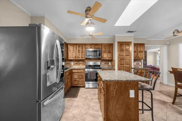 $625,000 | 826 Lake Forest Court, Grapevine, TX 76051