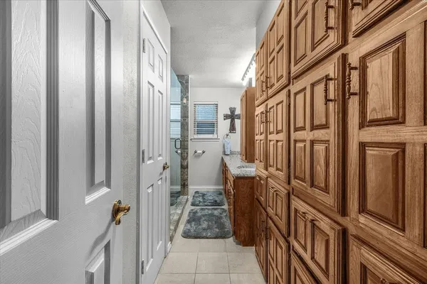 $625,000 | 826 Lake Forest Court, Grapevine, TX 76051