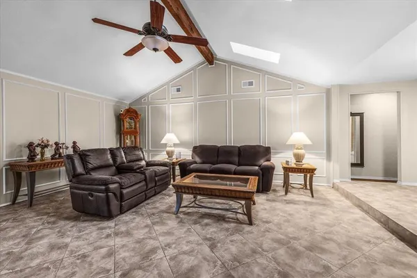 $625,000 | 826 Lake Forest Court, Grapevine, TX 76051