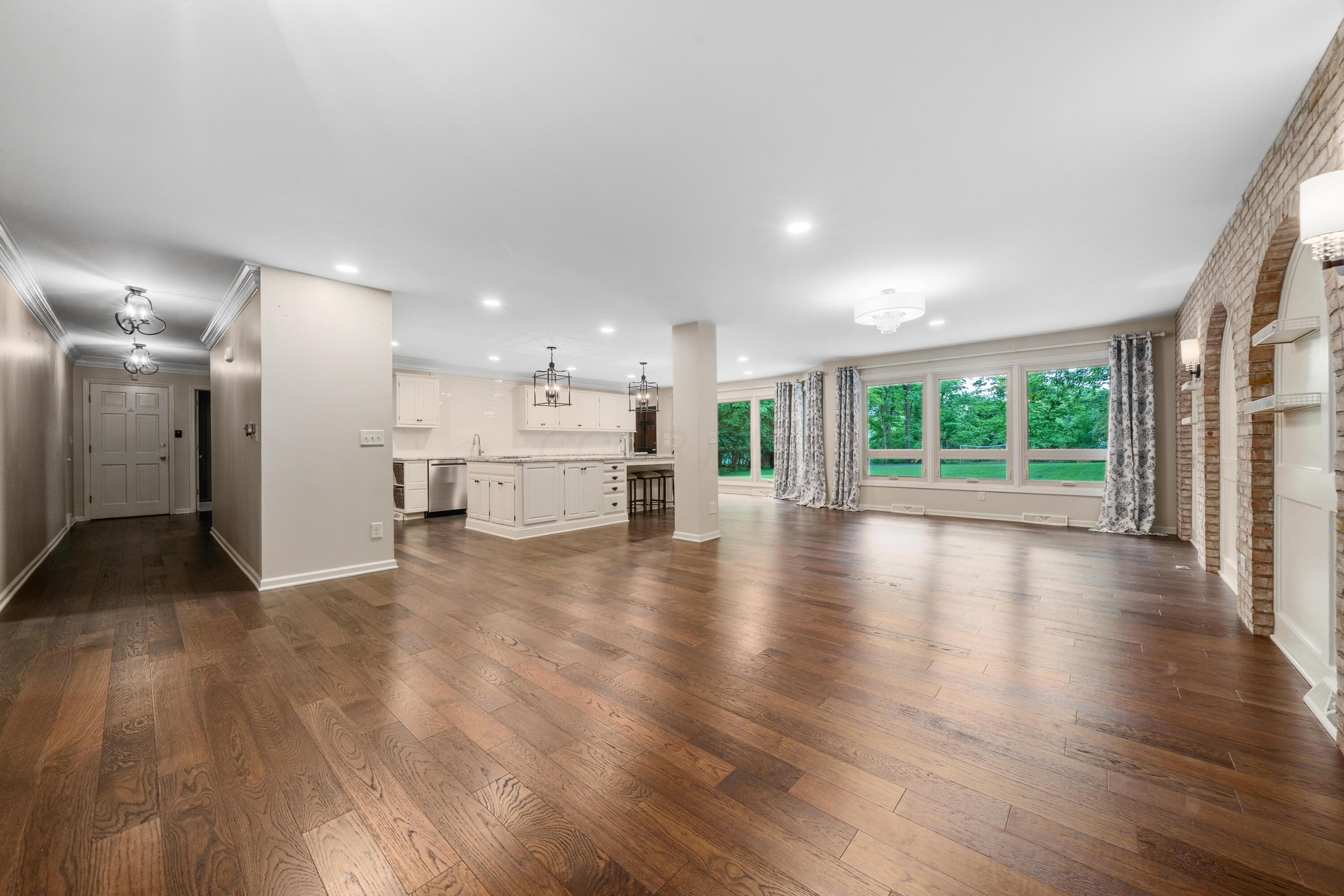 546 Indian Mound Road Columbus, OH 43213 - Photo 27 of 97