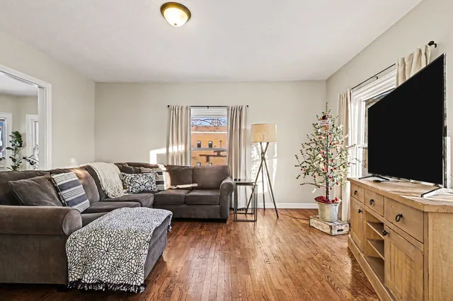 $215,000 | 612 West Grand River Avenue, Portland, MI 48875