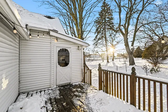 $215,000 | 612 West Grand River Avenue, Portland, MI 48875