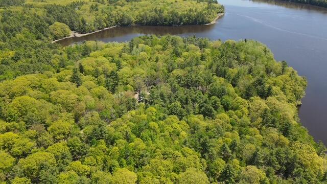 39 Lower Oak Point Road Winterport, ME 04496 - Photo 10 of 11
