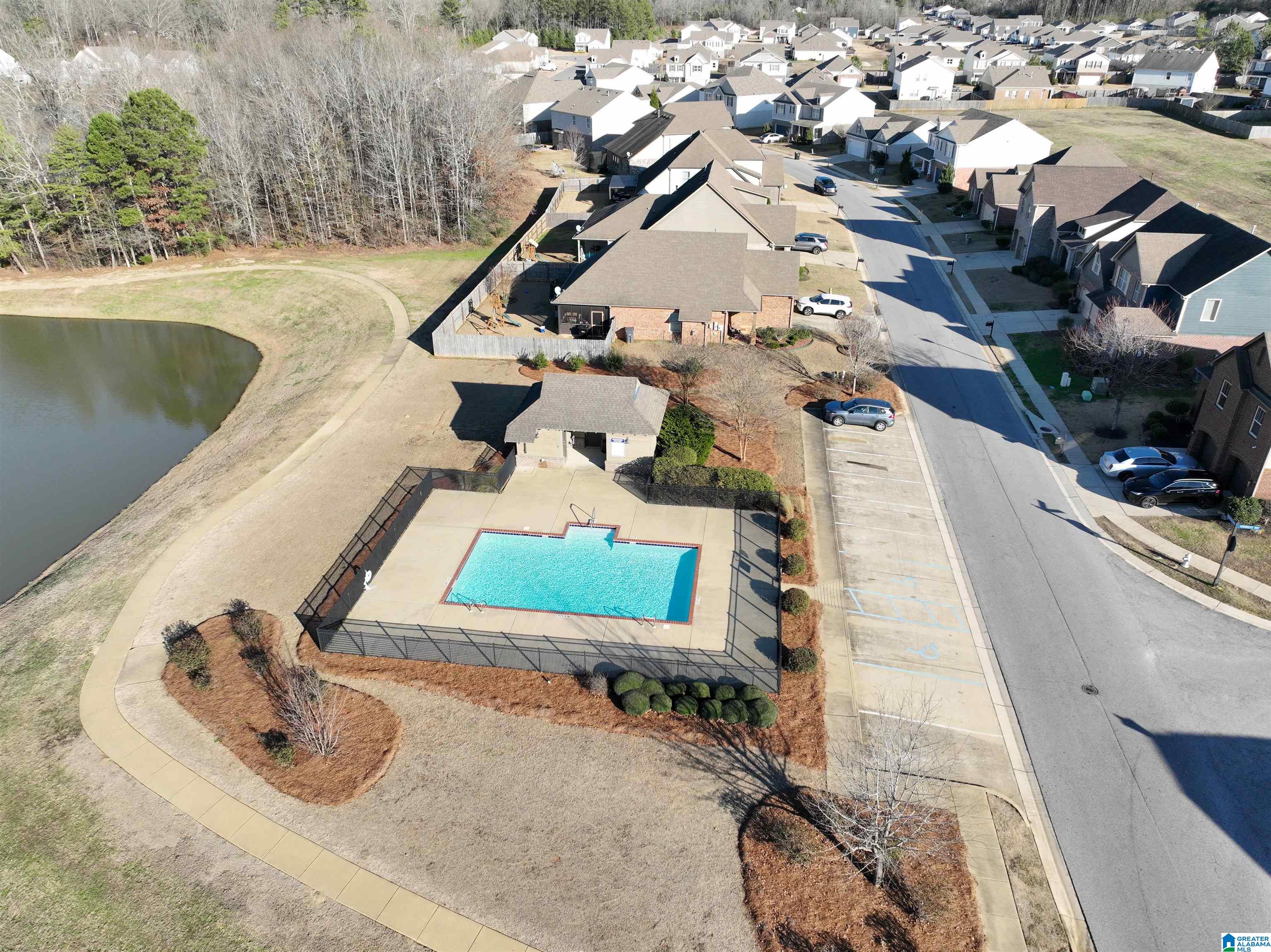 4550 Brookshire Loop Bessemer, AL 35022 - Photo 35 of 40