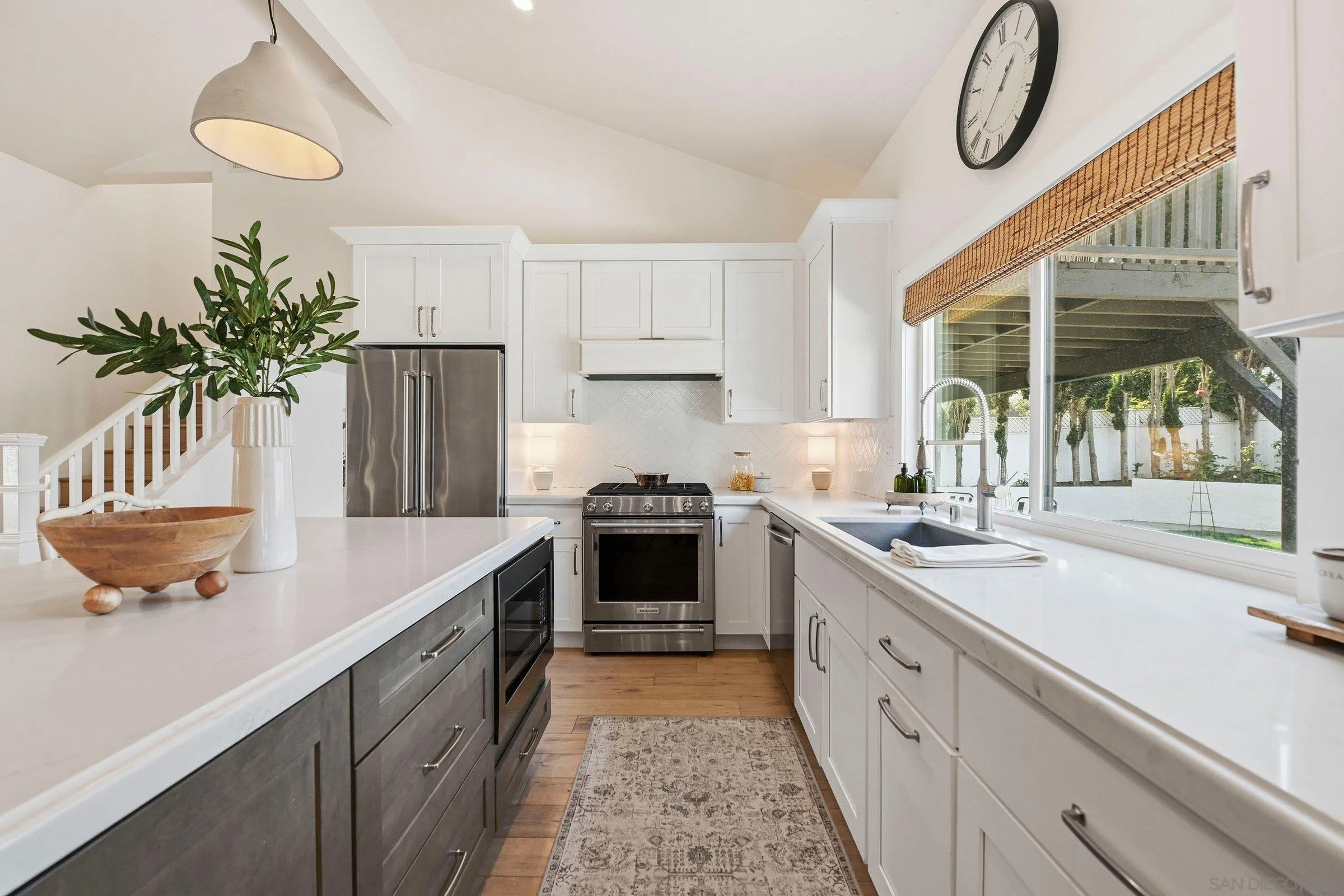 114 Cerro Street Encinitas, CA 92024 - Photo 10 of 34