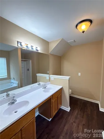 $2,100 | 7206 Oakwinds Court, Charlotte, NC 28269