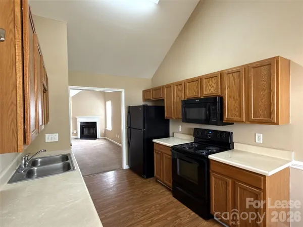 $2,100 | 7206 Oakwinds Court, Charlotte, NC 28269