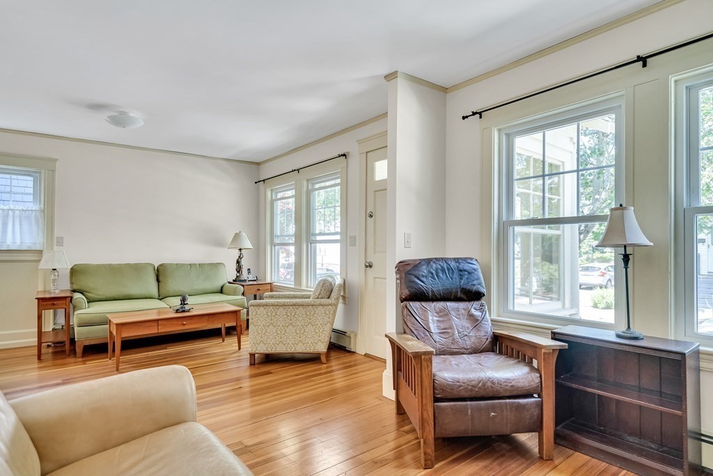 36 Corinthian Road Somerville, MA 02144 - Photo 4 of 37 Gallery Image 4