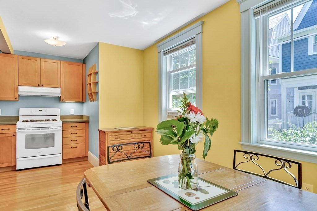 36 Corinthian Road Somerville, MA 02144 - Photo 8 of 37 Gallery Image 8