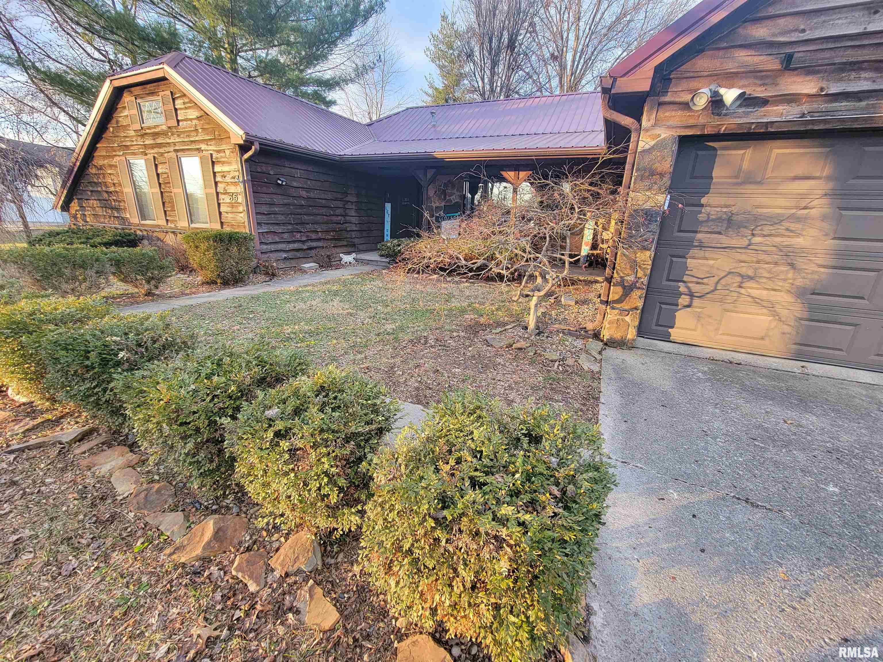 35 Stone Forge Pike Flora, IL 62839 - Photo 14 of 74