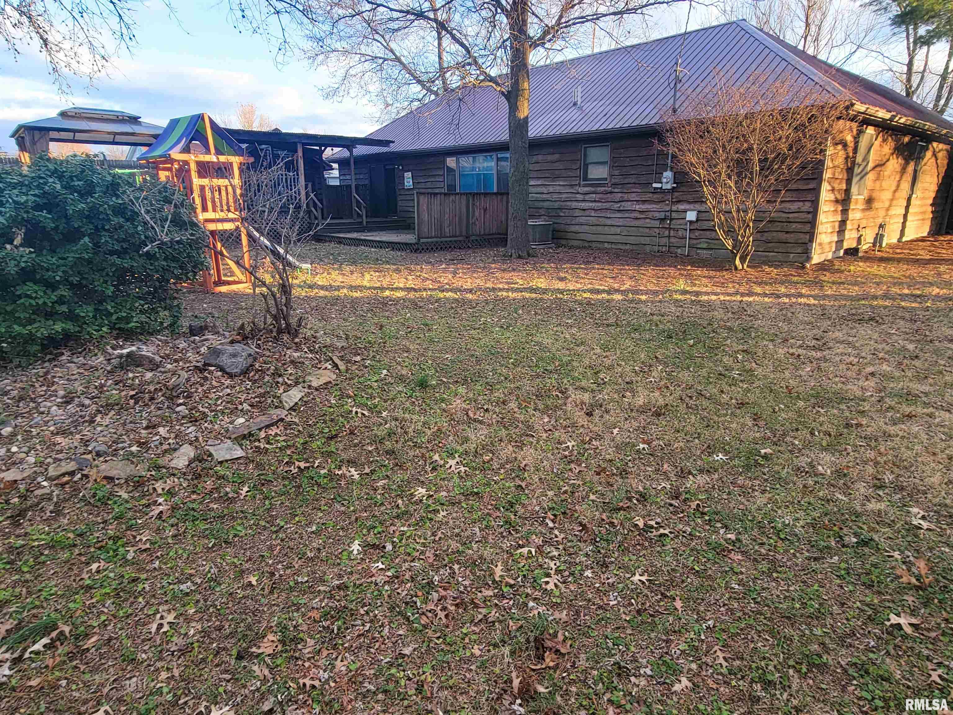 35 Stone Forge Pike Flora, IL 62839 - Photo 7 of 74