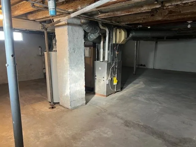 $75,000 | 519 East Empire Street, Freeport, IL 61032