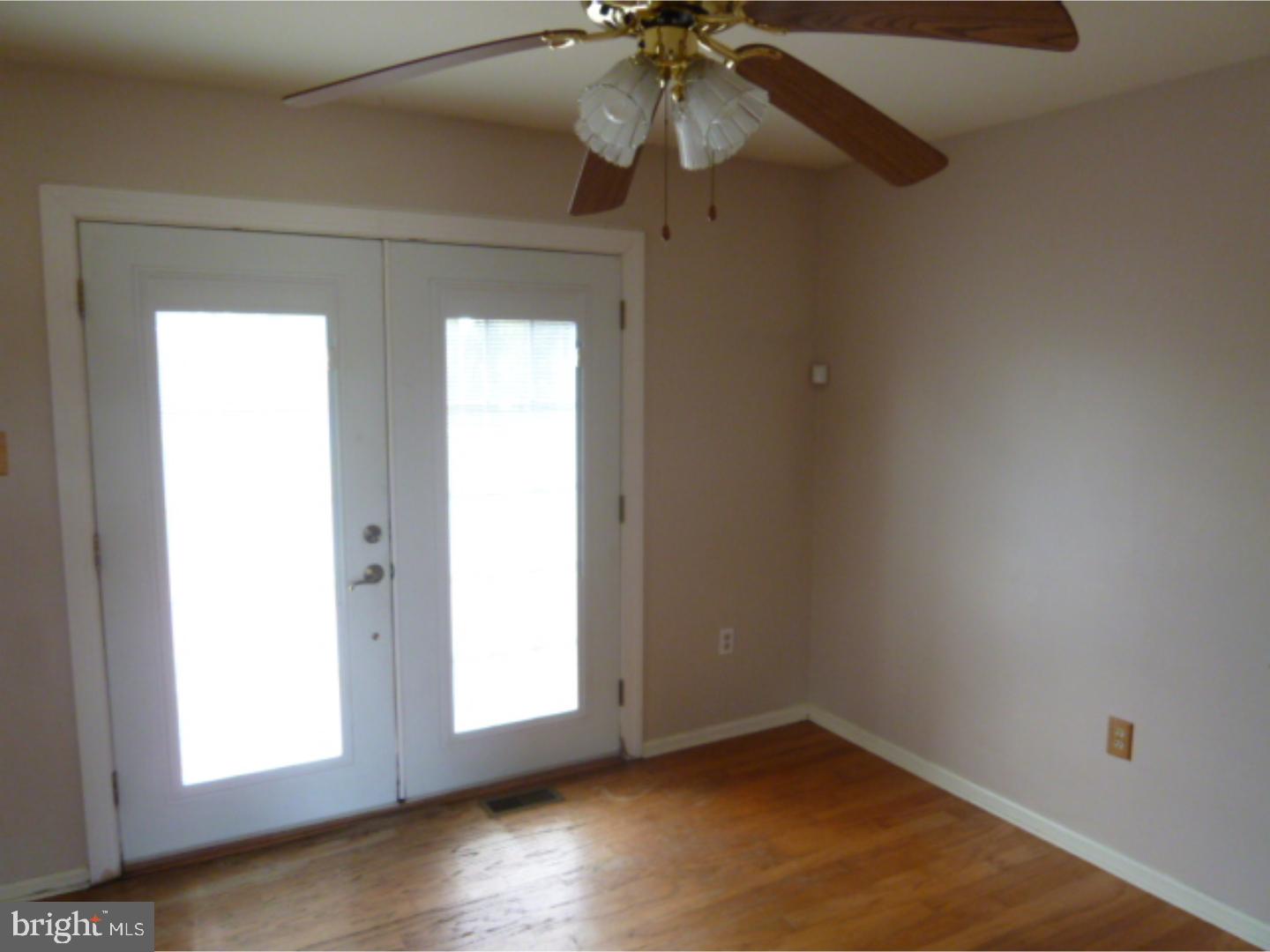 438 Ridge Drive Williamstown, NJ 08094 - Photo 6 of 17 Gallery Image 6