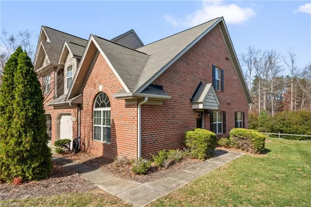 $285,000 | 3057 Renaissance Parkway, Jamestown, NC 27282
