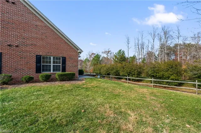 $285,000 | 3057 Renaissance Parkway, Jamestown, NC 27282