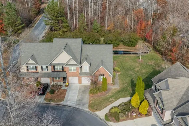 $285,000 | 3057 Renaissance Parkway, Jamestown, NC 27282