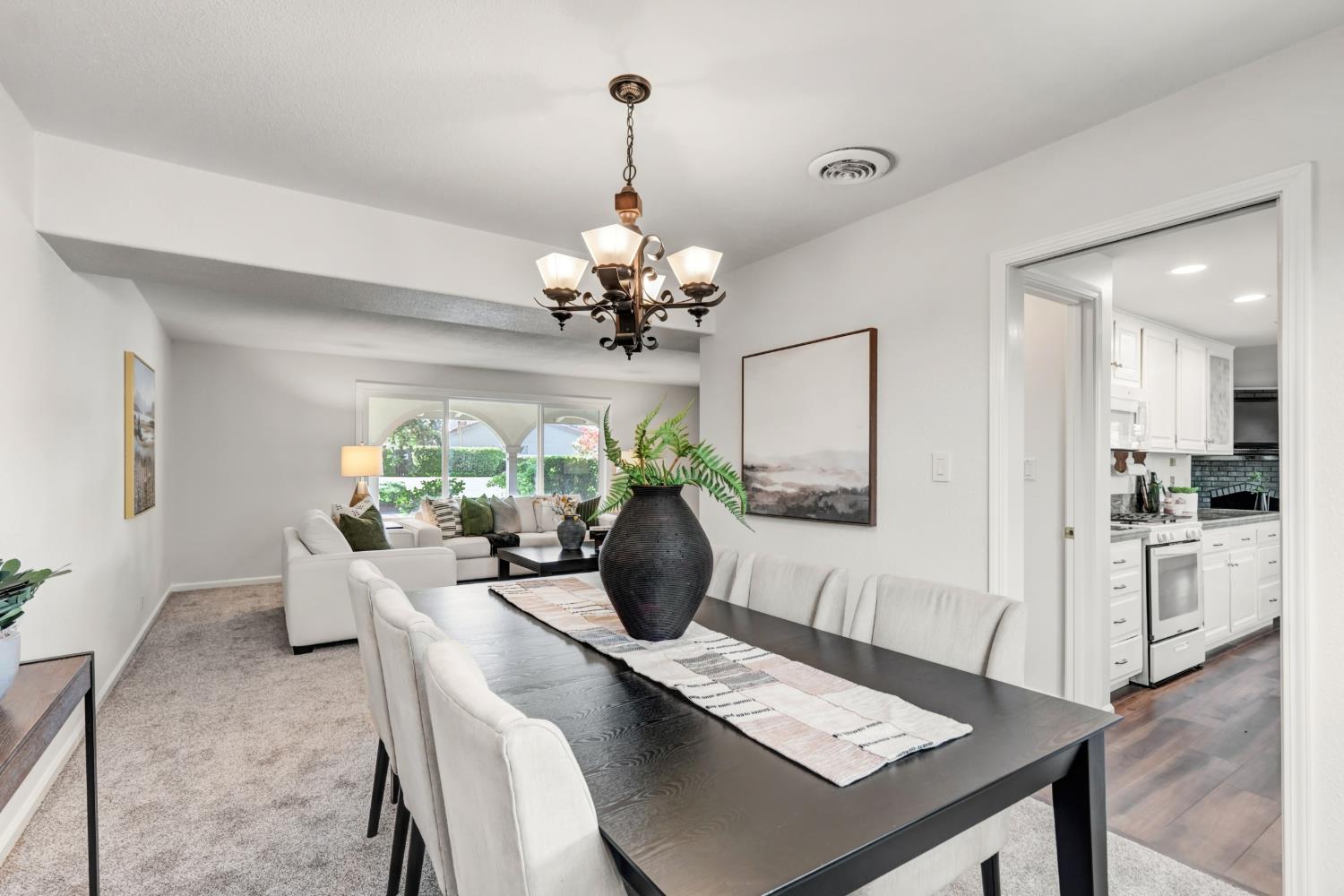 8112 Ruthwood Way Orangevale, CA 95662 - Photo 11 of 65 Gallery Image 11