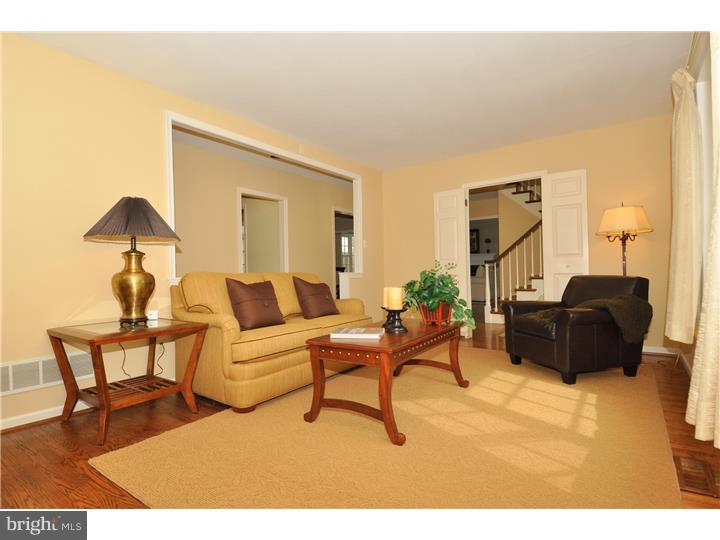 1 Cross Gate Road Wayne, PA 19087 - Photo 6 of 23 Family Room
