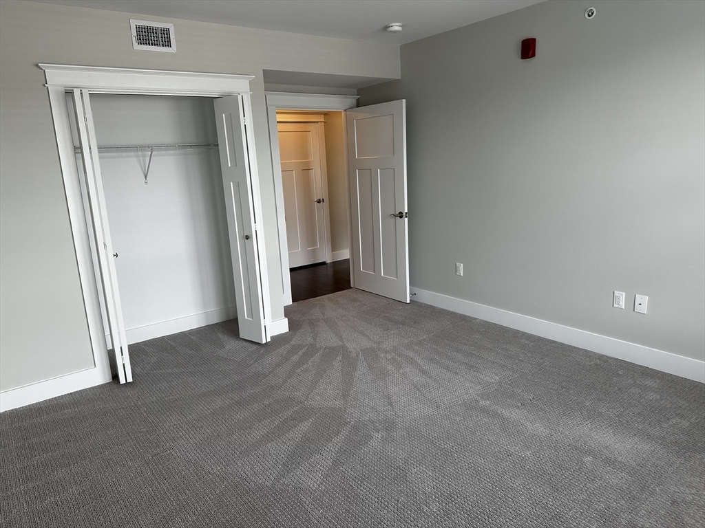 978 Worcester Street, Unit 202 Wellesley, MA 02482 - Photo 4 of 8