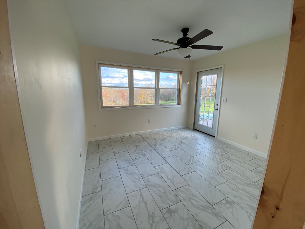 690 Brotzman Road Binghamton, NY 13901 - Photo 8 of 20 Gallery Image 8