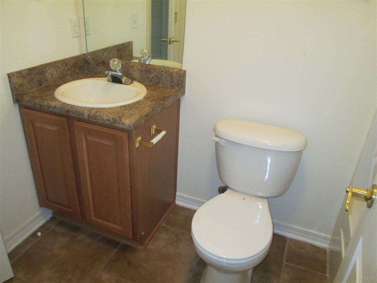 8435 Chisholm Road, Unit 9 Pensacola, FL 32514 - Photo 8 of 16 Gallery Image 8