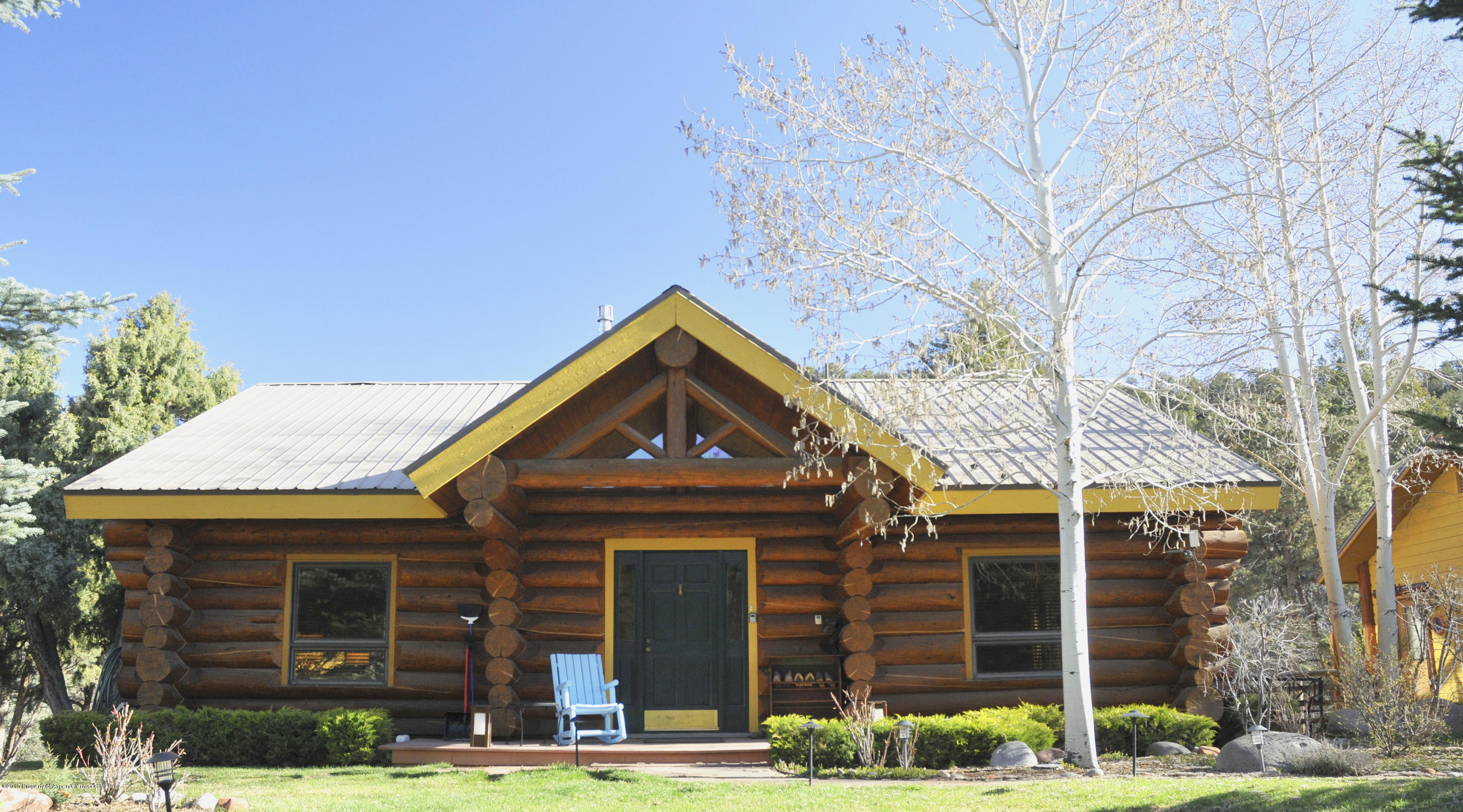1637 Emma Spur Basalt, CO 81621 - Photo 30 of 35 a front view of a house with garden