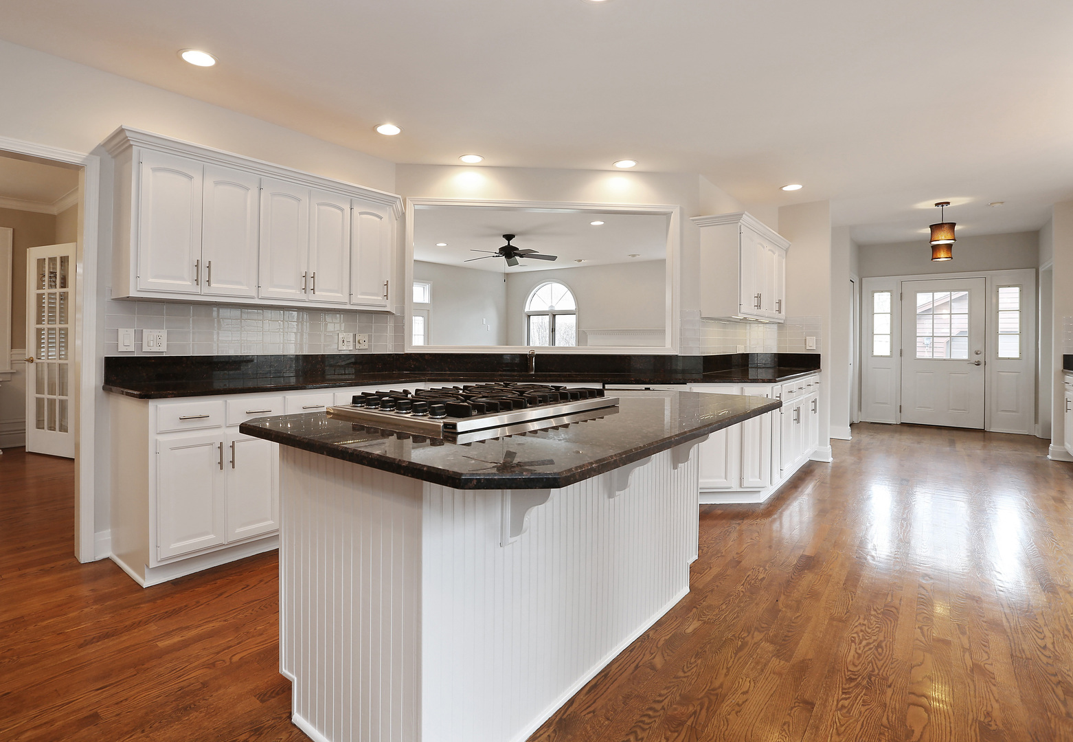 330 Radcliffe Way Hinsdale, IL 60521 - Photo 13 of 27 a kitchen with stainless steel appliances granite countertop a sink stove and cabinets