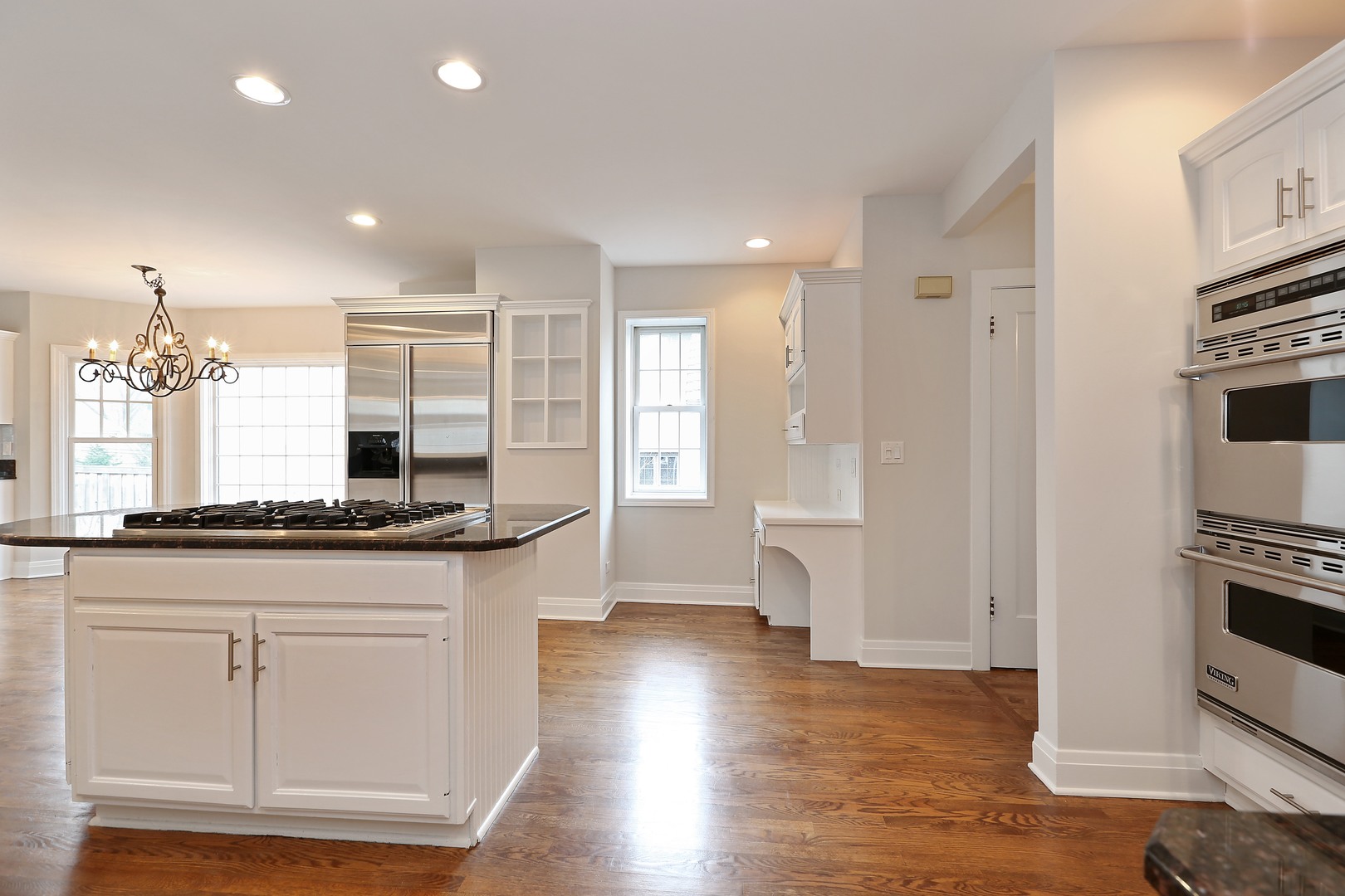 330 Radcliffe Way Hinsdale, IL 60521 - Photo 15 of 27 a kitchen with stainless steel appliances granite countertop a stove and a sink
