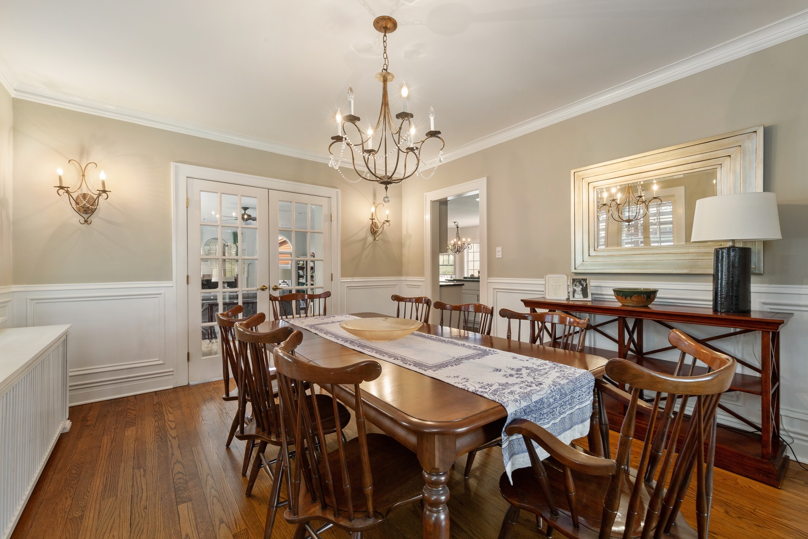 330 Radcliffe Way Hinsdale, IL 60521 - Photo 9 of 27 a view of a a dining room with furniture window and wooden floor