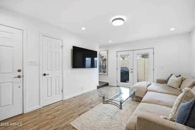 $495,000 | 4925 North 73rd Street, Unit 1, Scottsdale, AZ 85251