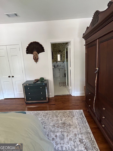 1156 South Main Street Moultrie, GA 31768 - Photo 40 of 56 a view of front door and a rug