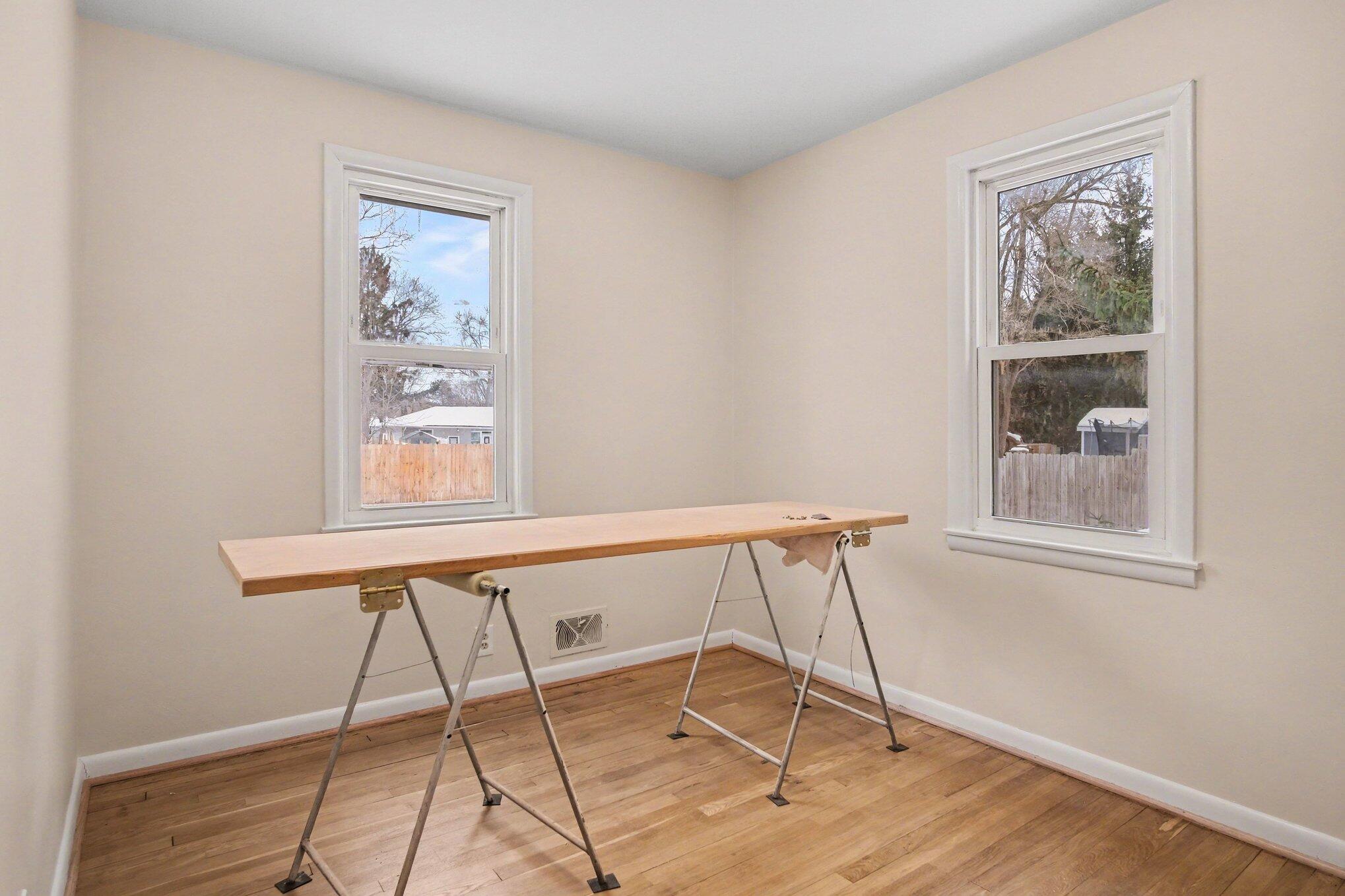 665 4 Mile Road Northwest Comstock Park, MI 49321 - Photo 10 of 18 Bedroom 1