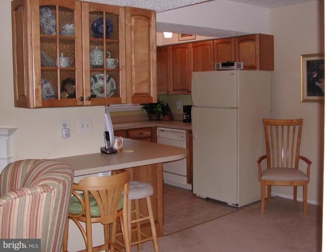 116 Fort Evans Road Southeast, Unit F Leesburg, VA 20175 - Photo 2 of 17 Kitchen