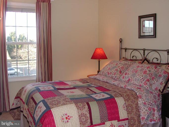 116 Fort Evans Road Southeast, Unit F Leesburg, VA 20175 - Photo 7 of 17 Bedroom #2