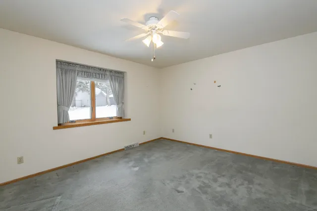 $309,900 | W180N9890 Riversbend Circle West, Germantown, WI 53022