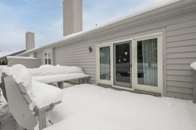 $309,900 | W180N9890 Riversbend Circle West, Germantown, WI 53022