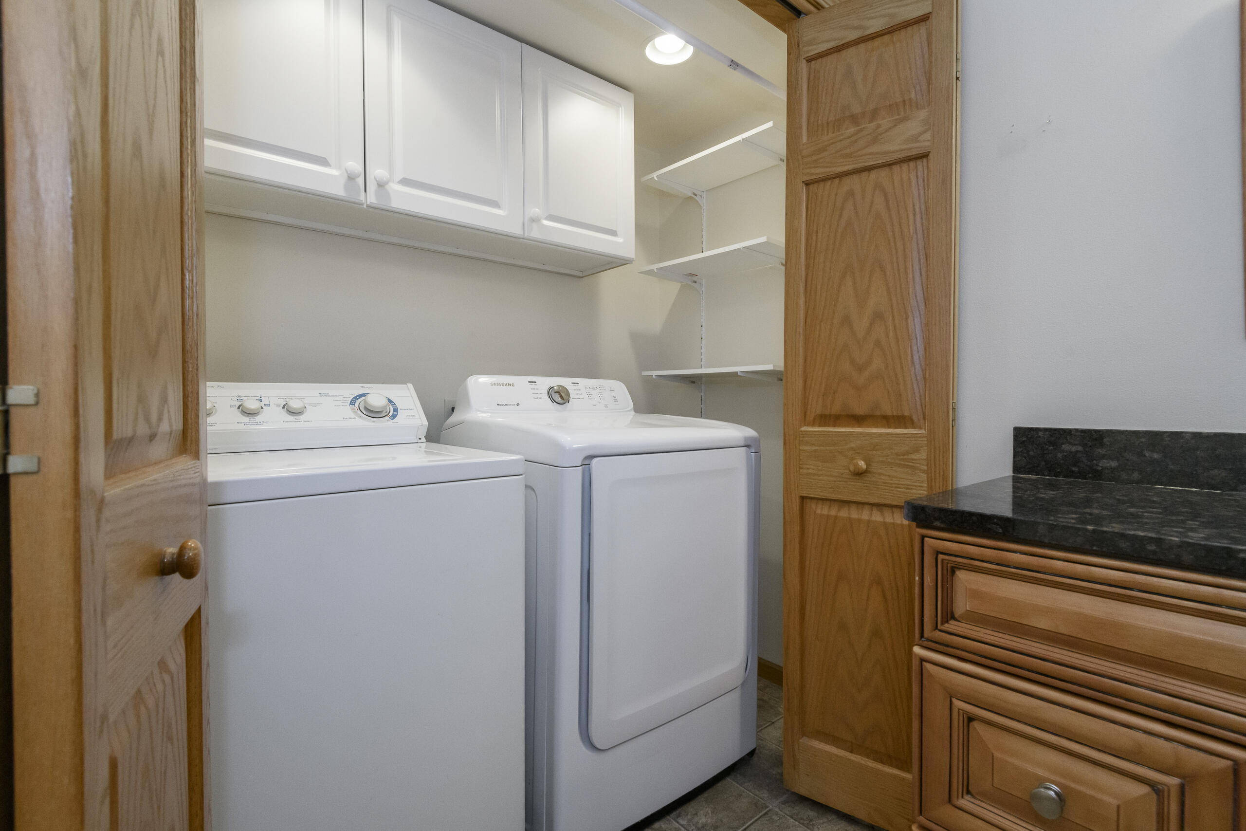 W180N9890 Riversbend Circle West Germantown, WI 53022 - Photo 27 of 39 Nice Laundry Set Up