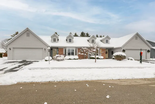 $309,900 | W180N9890 Riversbend Circle West, Germantown, WI 53022